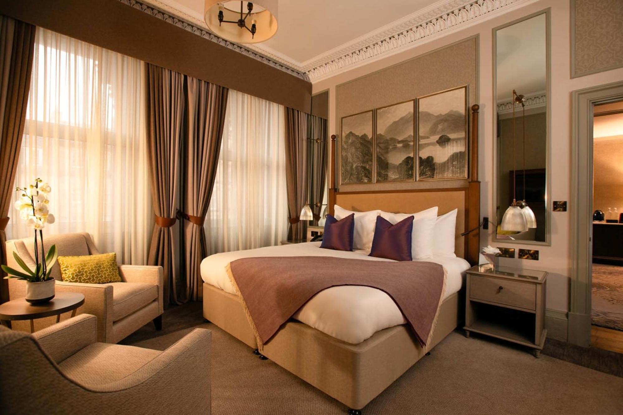 Intercontinental Edinburgh The George By Ihg Hotel Exterior foto A bedroom at the hotel
