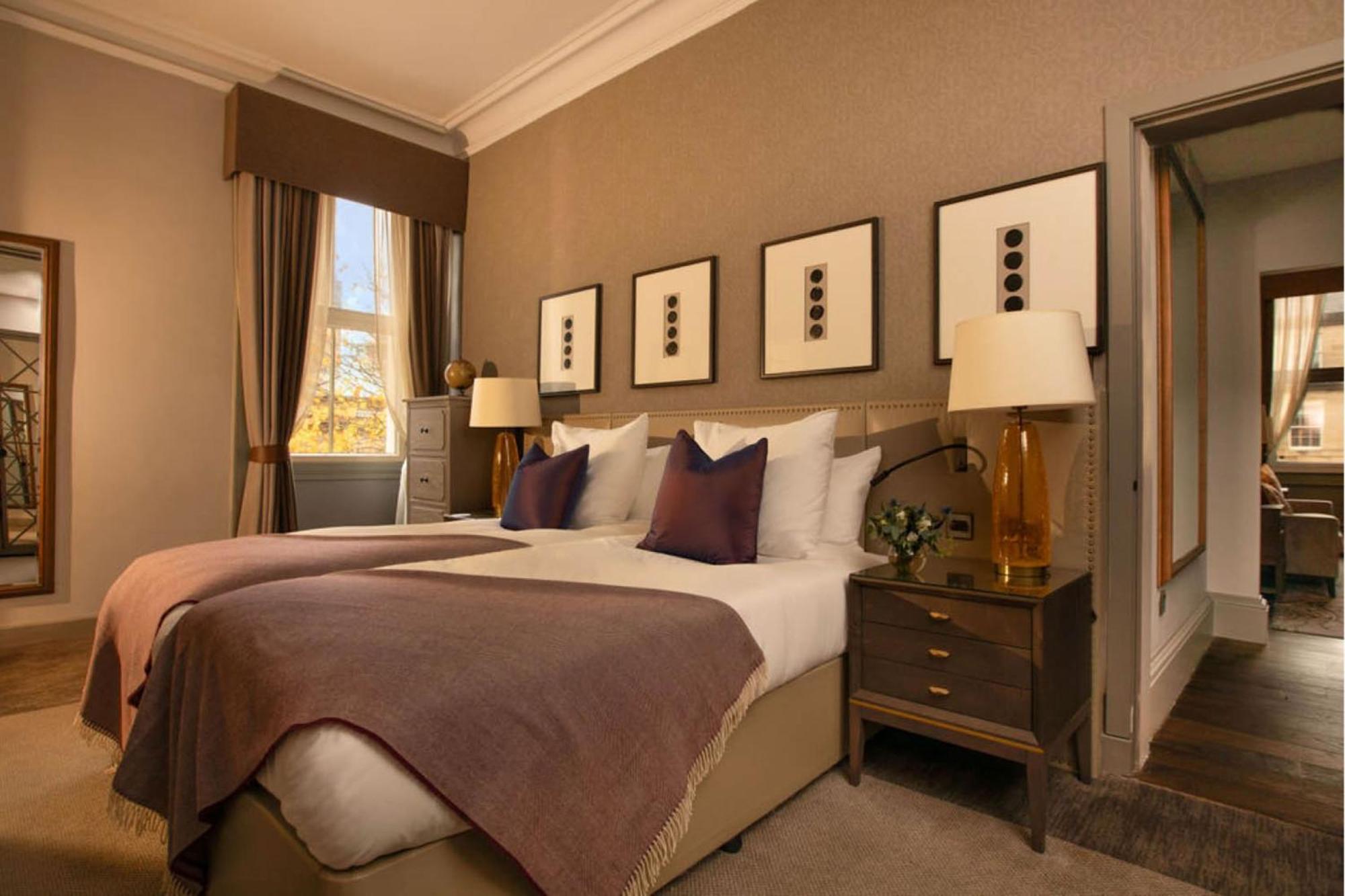 Intercontinental Edinburgh The George By Ihg Hotel Exterior foto A bedroom at the hotel