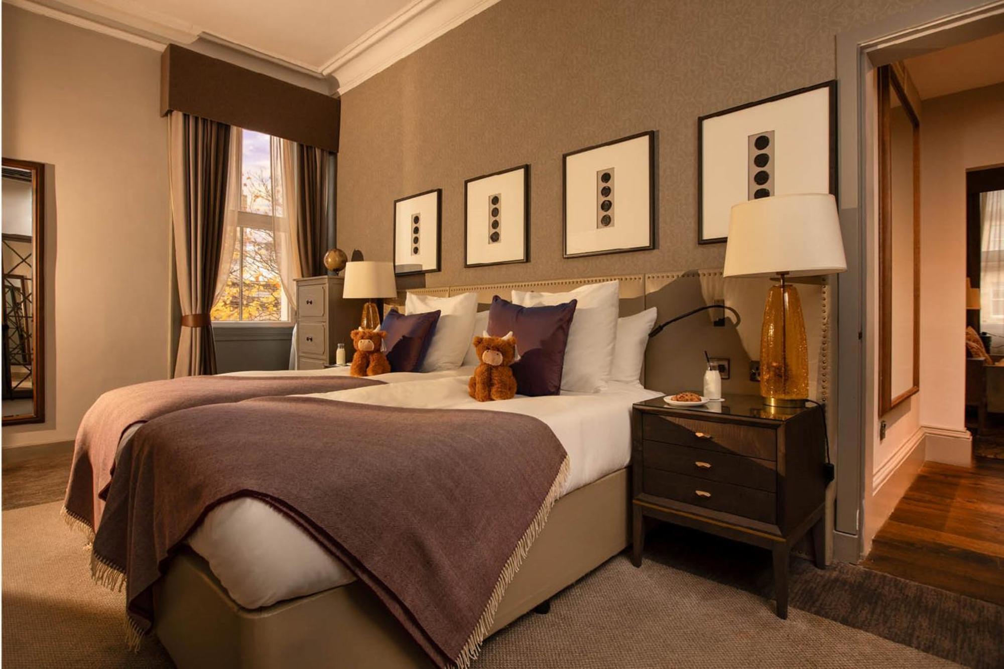 Intercontinental Edinburgh The George By Ihg Hotel Exterior foto A bedroom at the hotel