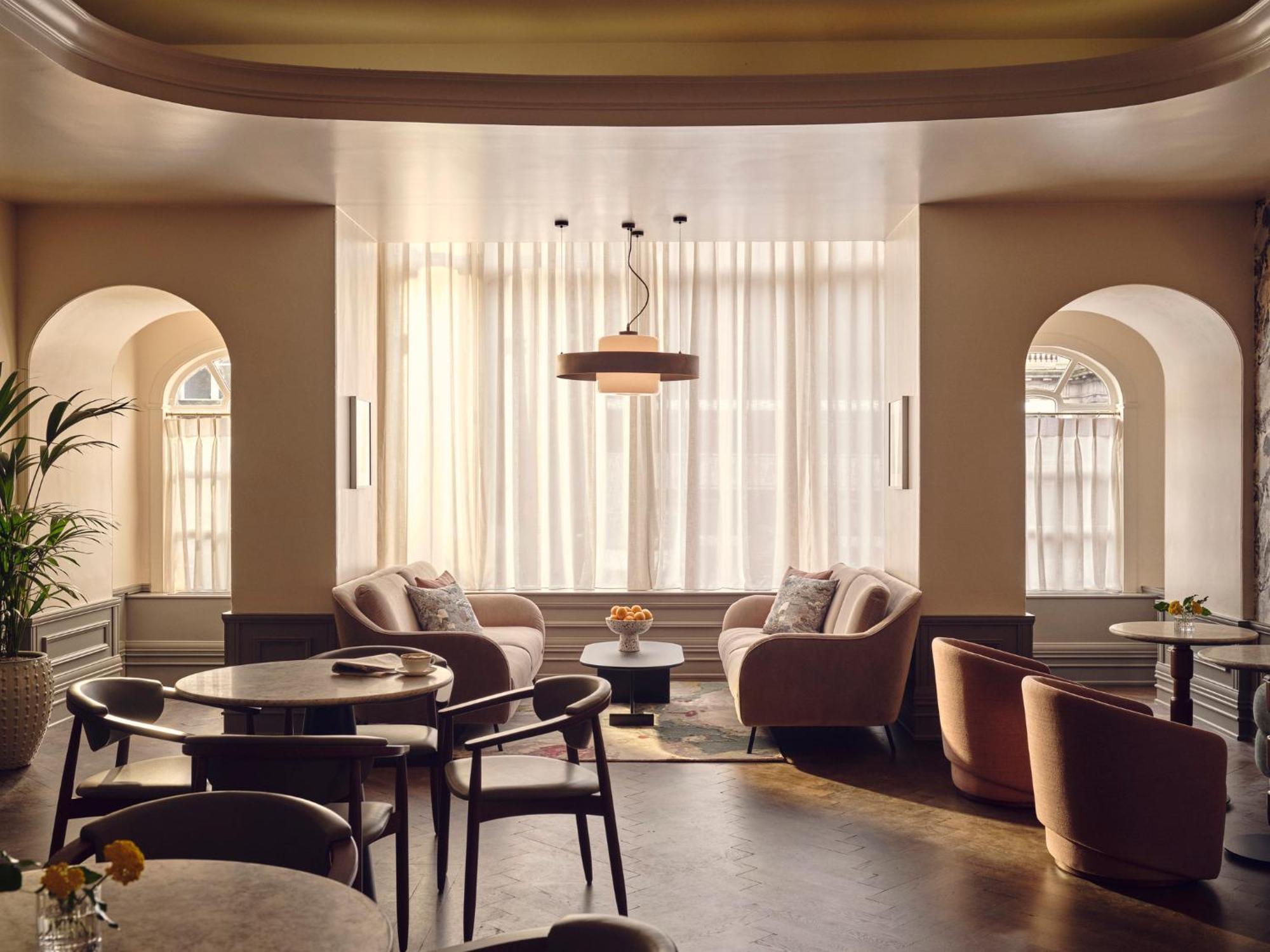 Intercontinental Edinburgh The George By Ihg Hotel Exterior foto The Lounge at The Ivy, St John's Wood