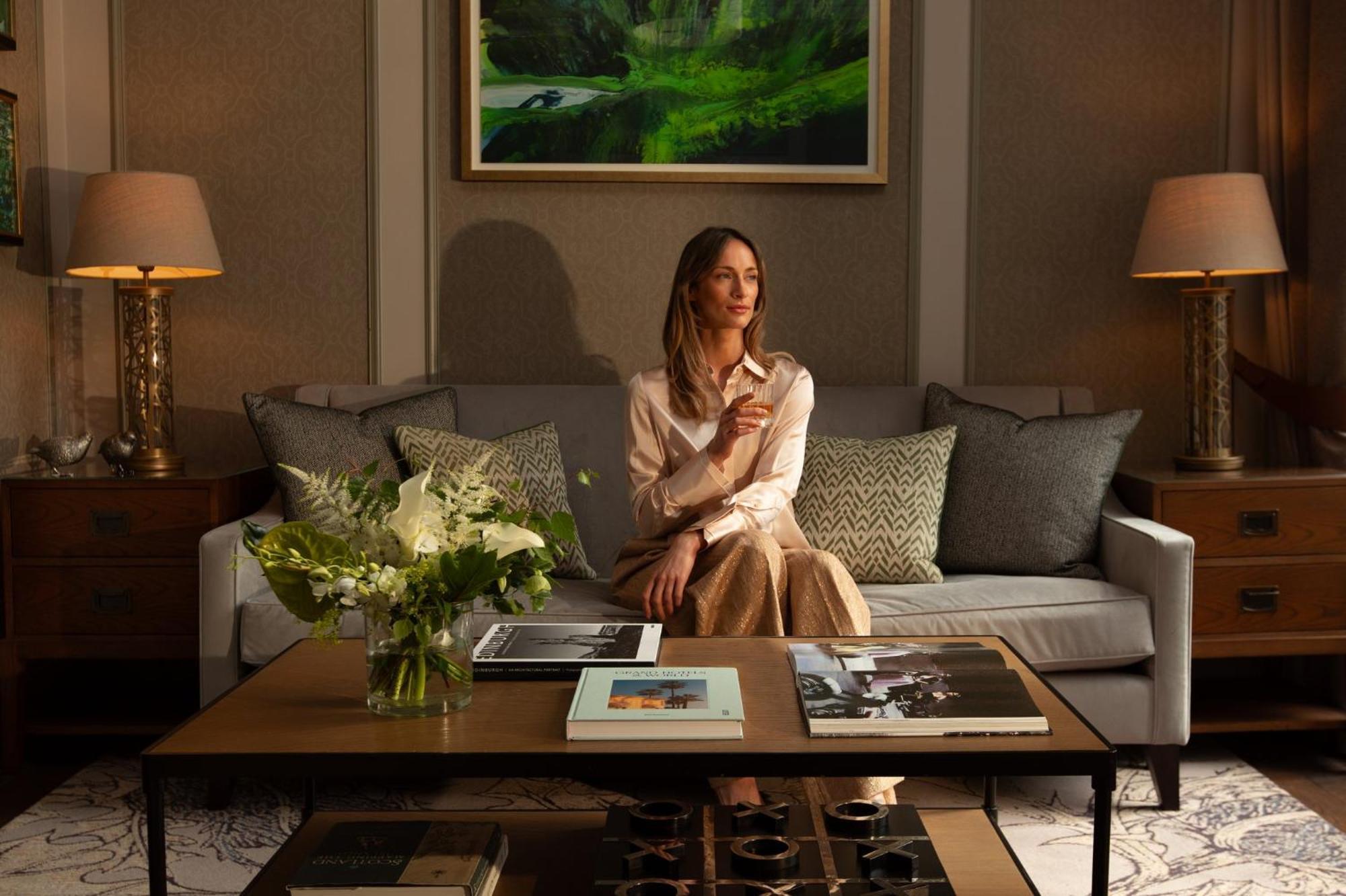 Intercontinental Edinburgh The George By Ihg Hotel Exterior foto A living room