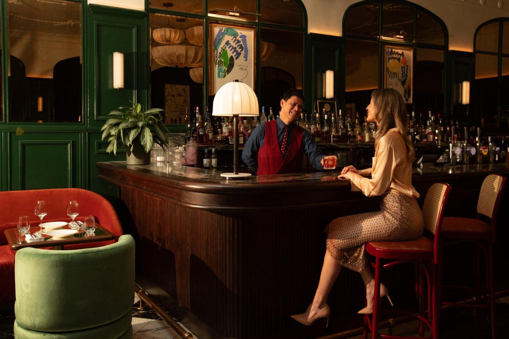 Intercontinental Edinburgh The George By Ihg Hotel Exterior foto The bar at the American Bar
