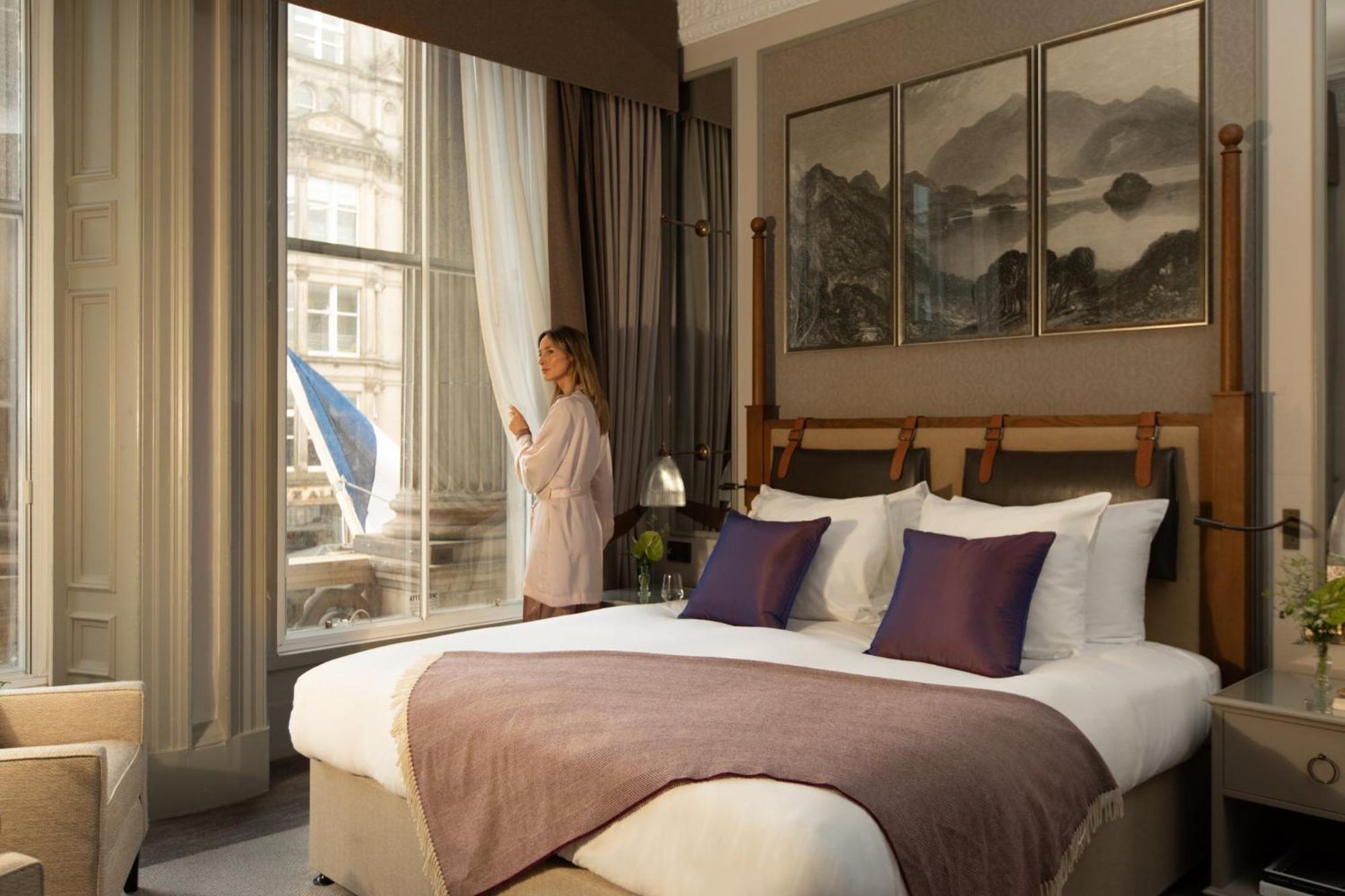 Intercontinental Edinburgh The George By Ihg Hotel Exterior foto A bedroom at the hotel